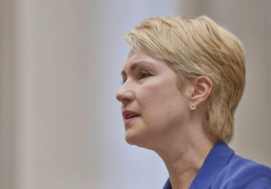 Schwesig begrüßt Aus für "Entlastungsprämie"