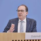 Dobrindt warnt vor Einbürgerung von Antisemiten