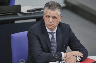 Kanzleramtschef Frei offen für Reichensteuer
