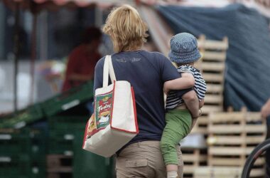SPD-Fraktion will pauschale Kürzungen beim Elterngeld verhindern
