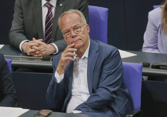 SPD-Fraktionschef Miersch pocht auf Entlastung unterer Einkommen