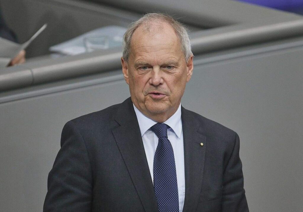 Union pocht auf Einkommensteuerreform für mehr "Leistungsanreize"