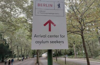 Zahl neuer Asylanträge im April erneut gesunken