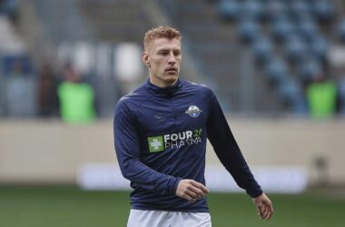Relegation: Paderborn steigt auf und schießt Wolfsburg in 2. Liga