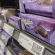 Gericht hält Verpackung kleinerer Milka-Tafeln für irreführend