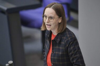 Grüne fordern Umsetzung der "Nur-Ja-heißt-Ja"-Regelung