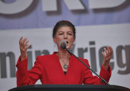 Wagenknecht fordert Rücktritt der Bundesregierung