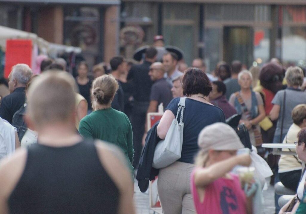 Umfrage: 76 Prozent für stärkere Besteuerung sehr hoher Einkommen