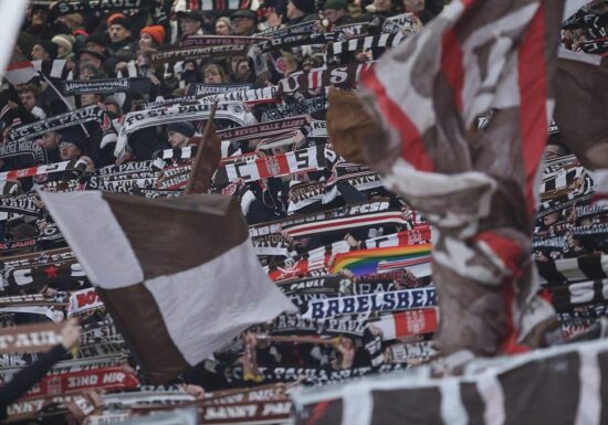 St. Pauli schließt ersten Tarifvertrag der Bundesliga-Geschichte ab