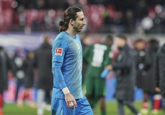 1. Bundesliga: Bayern siegen knapp in Wolfsburg