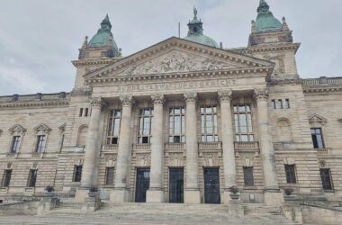 Oberster Verwaltungsrichter: Regierung muss Klimaversprechen halten