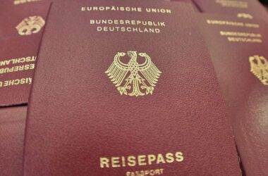 Unionspolitiker fordern Verschärfung der Einbürgerungsregeln