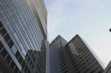 JP-Morgan-Managerin beobachtet Deal-Boom