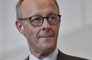 Merz räumt Defizite in der Kommunikation ein
