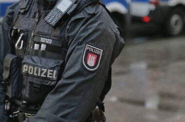 17-Jähriger wegen Anschlagsplänen in Hamburg festgenommen
