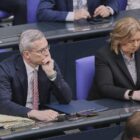Bas und Wildberger kündigen digitales Sozialportal an