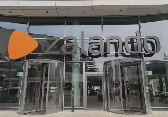 Zalando-Beschäftigte protestieren gegen WM-Sponsoring