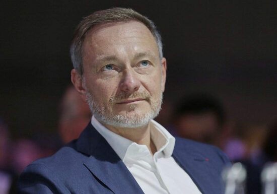 Lindner kritisiert Merz scharf wegen Kapitalrente