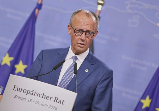 Merz zieht nach EU-Rat gemischte Bilanz - Schuldenstreit ungelöst