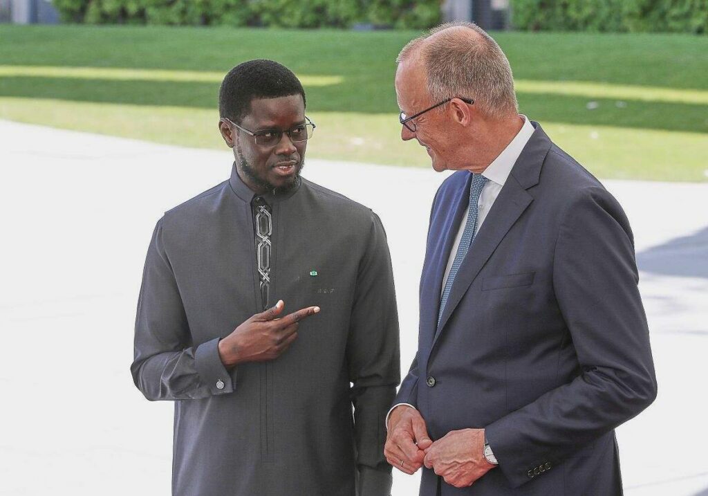 Merz lobt Wirtschaftsreformen in Senegal