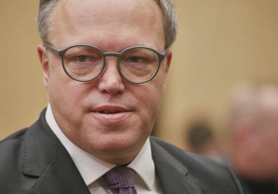 Thüringens Ministerpräsident verteidigt KI-Einsatz in Reden
