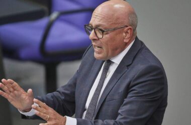 Union will Kontrolle von GEAS-Regeln durch EU-Kommission