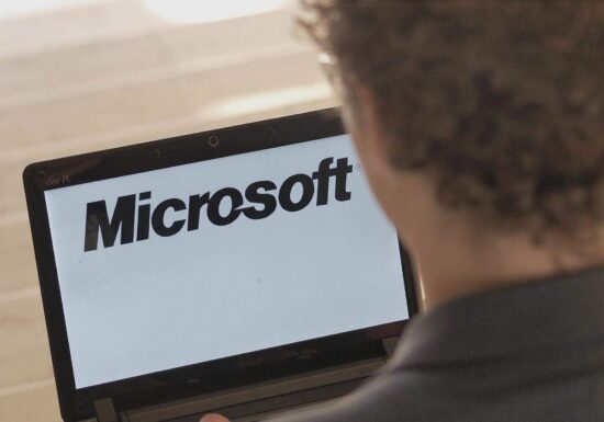 Microsoft hat mit KI tausendmal besseren Quantenchip gebaut