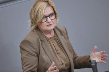 Bremer Innensenatorin fordert mehr zivile Verteidigung