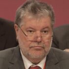Ex-SPD-Chef Beck warnt Regierung vor Reform-Überforderung