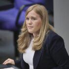 Ortleb kritisiert verpasste Umsetzung von EU-Lohntransparenz-Regeln
