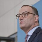 Scharfe Kritik an Spahn nach Thiel-Treffen