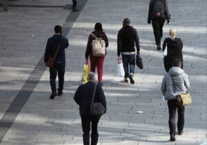 Durchschnittsgröße der Deutschen stagniert - Gewicht steigt leicht