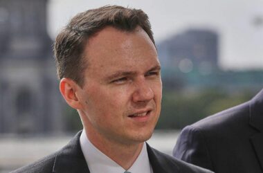 Reddig verteidigt Rentenpläne gegen Kritik von Schwesig