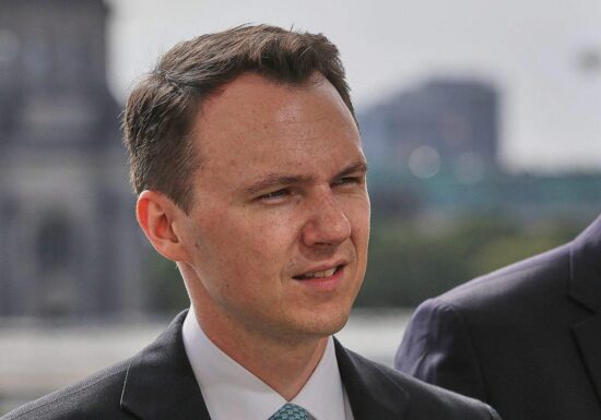 Reddig verteidigt Rentenpläne gegen Kritik von Schwesig
