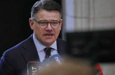Rhein fordert Kompensation für Steuerausfälle der Länder