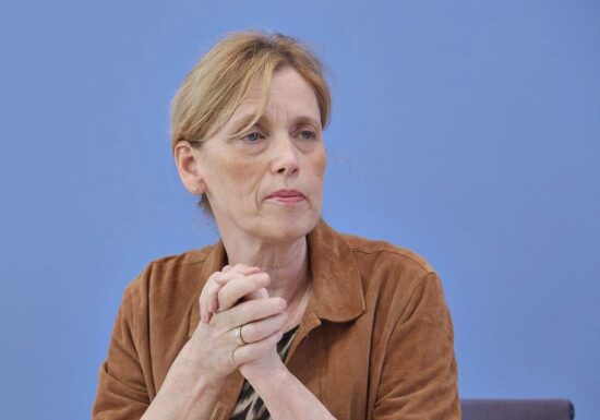Prien will EU-Lohntransparenzrichtlinie nachverhandeln