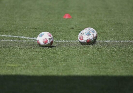 Schenderlein: Fußball ersetzt keine Politik