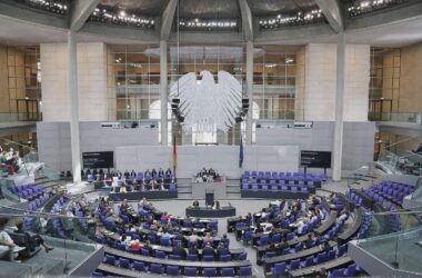 Röwekamp: Hormus-Mandat nur mit defensivem Auftrag