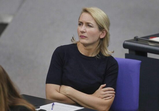 Linke kritisiert mangelnde Wirkung des Sondervermögens
