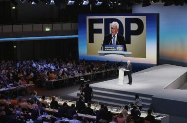 Nur FDP-Anhänger glauben mehrheitlich an Erfolg von Kubicki