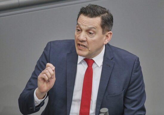 SPD reagiert zurückhaltend auf Selbstbestimmungsgesetz-Vorstoß