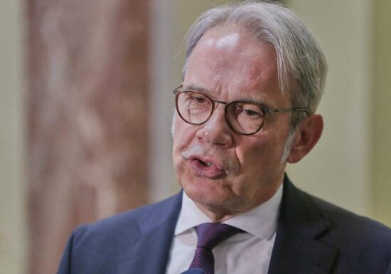 Thüringens Innenminister warnt vor Ängsten bei Sozialreformen