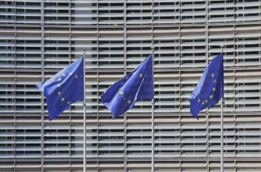 EU will Cloud-Geschäfte von Amazon und Microsoft regulieren