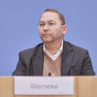 Verdi-Chef Werneke fordert Stabilisierung des Rentenniveaus