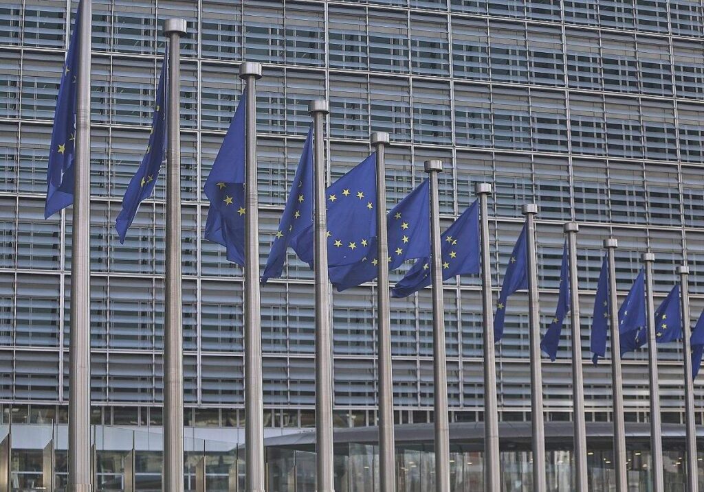 Hans-Böckler-Stiftung warnt vor "Sozialdumping" durch EU Inc.