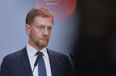 Kretschmer warnt vor Durchbrennen der Brandmauer