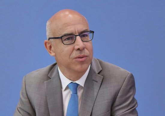 Wirtschaftsweiser für Kopplung des Rentenalters an Lebenserwartung
