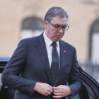 Serbischer Präsident stellt Rücktritt in Aussicht