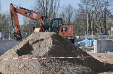Auftragseingang im Bauhauptgewerbe bleibt unverändert