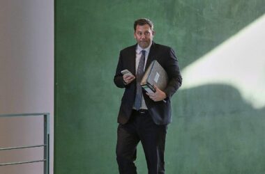 Klingbeil will 35 Millionen Steuerzahler "entlasten"